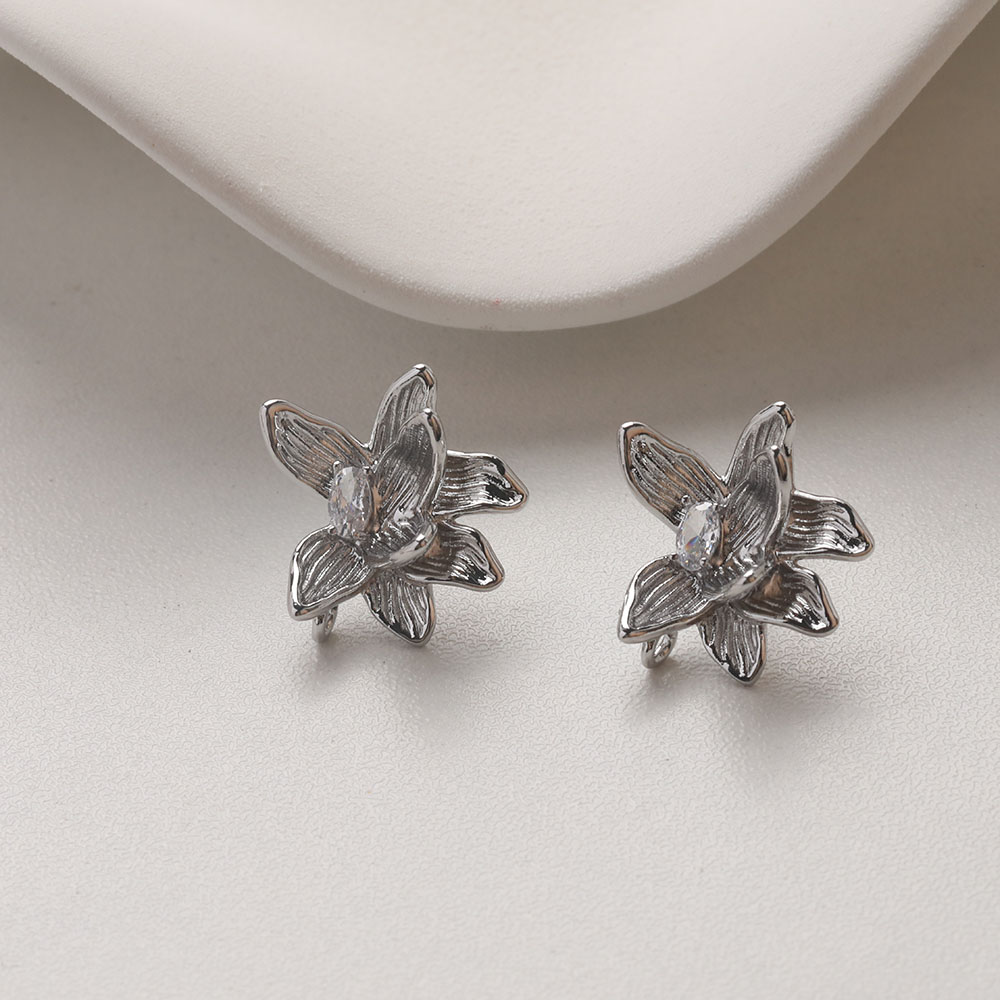 4PCS Dainty Flower Ear Studs E - Jewelry Making Head Pins ulasan dan harga